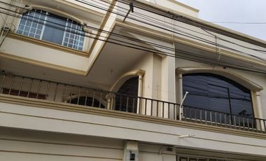 CASA RENTERA EN VENTA EN MACHALA