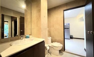 1-bedroom condo with mountain view in prime location near Ao Nang Beach, Krabi