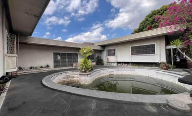 FOR SALE: HOUSE AND LOT IN COLUMBIA STREET GREENHILLS EAST