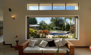 SE ALQUILA FINCA EN COPACABANA PARA TEMPORADA