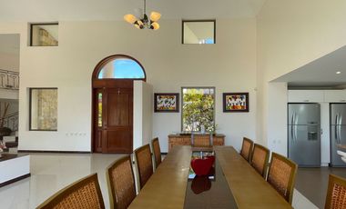 SE ALQUILA FINCA EN COPACABANA PARA TEMPORADA