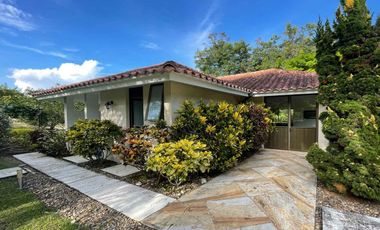 SE ALQUILA FINCA EN COPACABANA PARA TEMPORADA