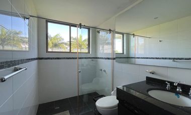 SE ALQUILA FINCA EN COPACABANA PARA TEMPORADA