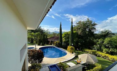 SE ALQUILA FINCA EN COPACABANA PARA TEMPORADA