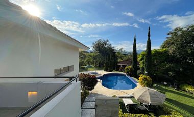 SE ALQUILA FINCA EN COPACABANA PARA TEMPORADA