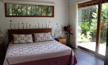 Gorgeous One Level Home with Private Lake in Heart of LLanogrande