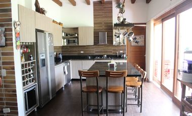 Gorgeous One Level Home with Private Lake in Heart of LLanogrande