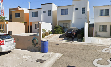 VENTA CASA EN PRIVADA REFINERIA CADEREYTA, JORGE DIAZ SERRATO, EL ROSARITO, BAJA CALIFORNIA