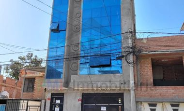 VENTA DE EDIFICIO FRENTE A PARQUE EN LA DERRAMA MAGISTERIAL DE CHICLAYO