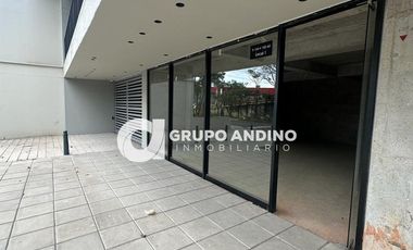 Se Arrienda Local en Edificio Torres del Bosque en Sector Cañaveral