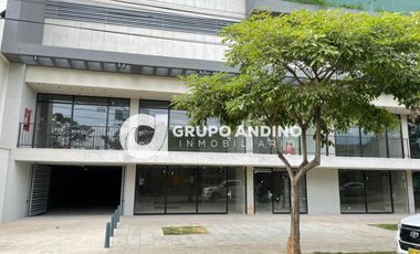 Se Arrienda Local en Edificio Torres del Bosque en Sector Cañaveral