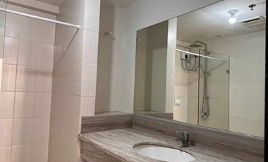 RHAPSODY05XXV: For Sale Semi Furnished 2BR with Parking in Rhapsody Residences