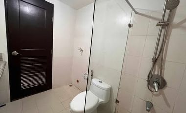 RHAPSODY05XXV: For Sale Semi Furnished 2BR with Parking in Rhapsody Residences