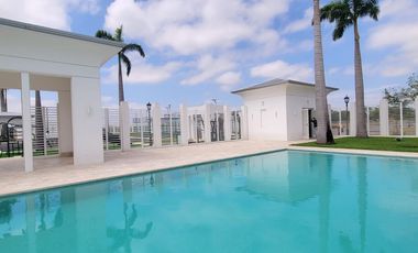 En venta exclusivo terreno en Parques del Batan, vía a Samborondón