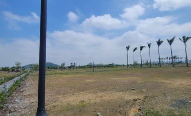 En venta exclusivo terreno en Parques del Batan, vía a Samborondón