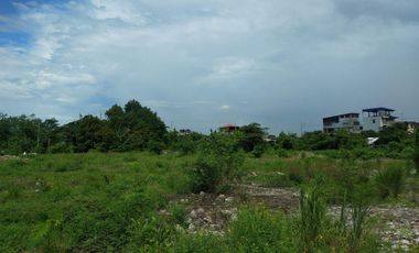Industrial/Commercial Lot for Sale in Taguig City