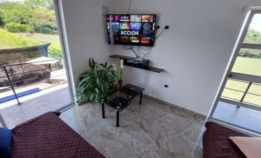 SE VENDE MODERNA CASA CAMPESTRE