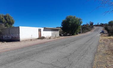 EN VENTA TERRENO CON CONSTRUCCIÓN EN SANTIAGO DE ANAYA |