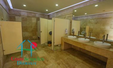 Depa nuevo. En condominio con club de playa. Terraza con vista a la alberca y áreas comunes