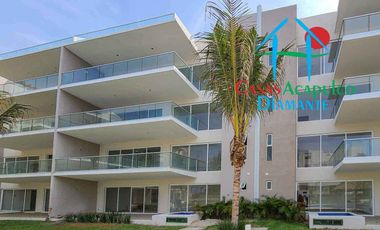Depa nuevo. En condominio con club de playa. Terraza con vista a la alberca y áreas comunes