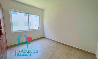 Depa nuevo. En condominio con club de playa. Terraza con vista a la alberca y áreas comunes