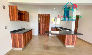 Depa nuevo. En condominio con club de playa. Terraza con vista a la alberca y áreas comunes