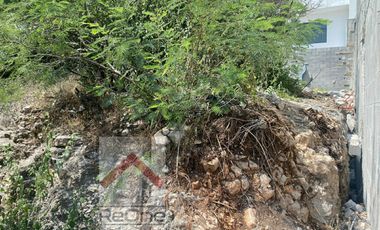 VENTA de TERRENO en CUMBRES ELITE PREMIER MITRAS PONIENTE MONTERREY, N.L.