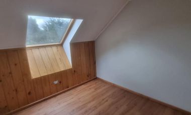 Arrendamos hermosa casa en Condominio Lomas del Carmen con  GC incluidos Temuco