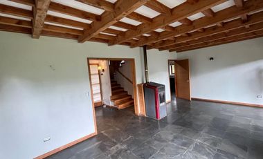 Arrendamos hermosa casa en Condominio Lomas del Carmen con  GC incluidos Temuco