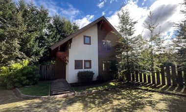 Arrendamos hermosa casa en Condominio Lomas del Carmen con  GC incluidos Temuco