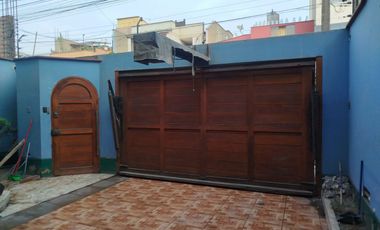 HERMOSA CASA EN VENTA EN ZONA SEGURA  Y TRANQUILA DE ATE