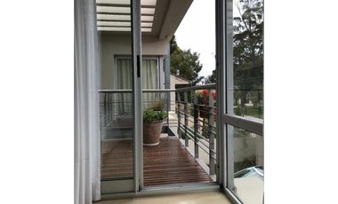 Chalet PH en venta!!