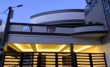 5BR House and Lot for Sale in Capitol Homes Quezon City