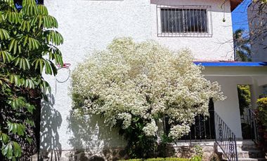 Casa con jardín en Renta dentro de Fraccionamiento en Chapultepec Cuernavaca Morelos