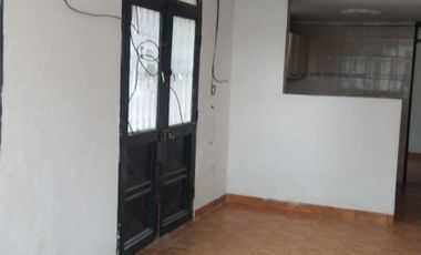 Se vende casa esquinera ubicada sobre la avenida en la Ciudadela Simón Bolívar 3 etapa, Ibagué