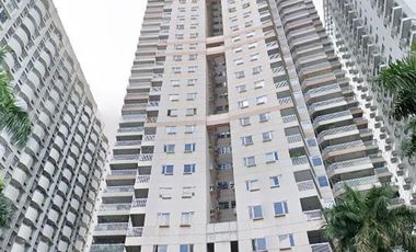 8 Wack Wack Condominium 174 sqm 3 bedroom furnished unit w/balcony & 3 parking slots