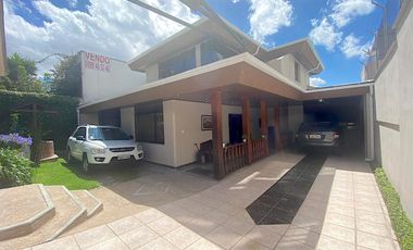 CASA DE VENTA EN EL BOSQUE: UBICACIÓN ESTRATÉGICA, PARA USO COMERCIAL O RESIDENCIAL 340 M2, $330.000