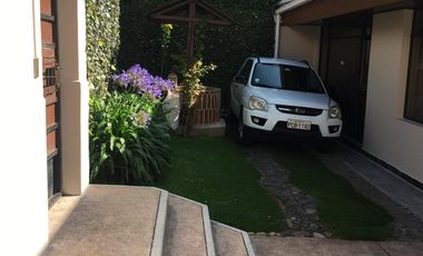 CASA DE VENTA EN EL BOSQUE: UBICACIÓN ESTRATÉGICA, PARA USO COMERCIAL O RESIDENCIAL 340 M2, $330.000