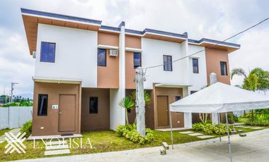 2 BEDROOM TOWNHOUSES AVAILABLE IN THE VILLAGES AT LIPA
