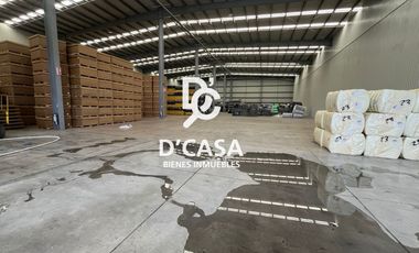 Se renta Nave Industrial en Fracc. Industrial Santa Elena