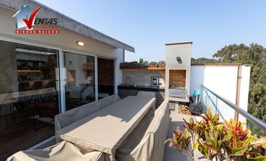 Moderno Departamento DUPLEX en San Borja, 1er piso: Ascensor directo, sala comedor con balcón vista a parque. Cocina con muebles altos y bajos, área d