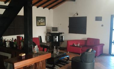 Se Vende Parcela en la Mesa de los Santos