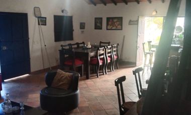 Se Vende Parcela en la Mesa de los Santos