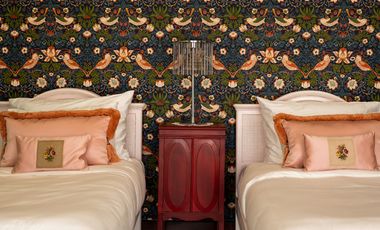 Luxury 5 bedroom Villa for sale in Saraphi