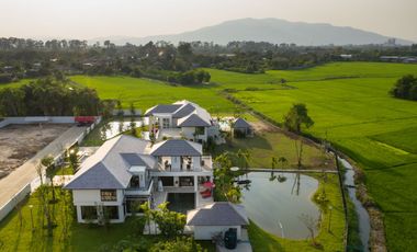 Luxury 5 bedroom Villa for sale in Saraphi