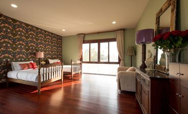 Luxury 5 bedroom Villa for sale in Saraphi