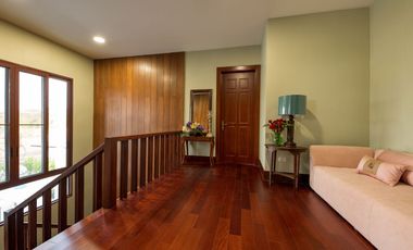 Luxury 5 bedroom Villa for sale in Saraphi