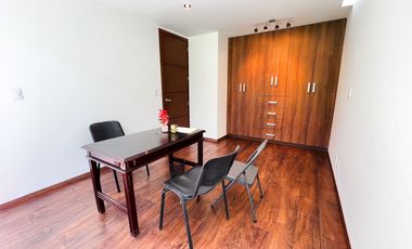 Hermosa Casa Moderna en Venta en Metepec en Residencial con Campo de Golf