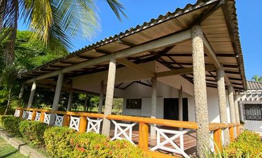 FINCA EN VENTA TURBANA, BOLIVAR DE 5 HECTARERAS Y MEDIA
