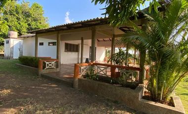 FINCA EN VENTA TURBANA, BOLIVAR DE 5 HECTARERAS Y MEDIA